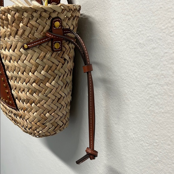 House of Harlow 1960 | Woven Bag w/ Removable Crossbody Strap - Picture 6 of 15